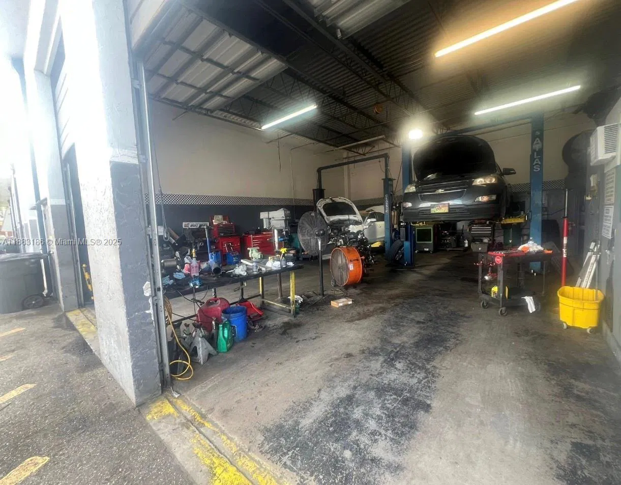 Established Auto Repair Shop with Turnkey Operations