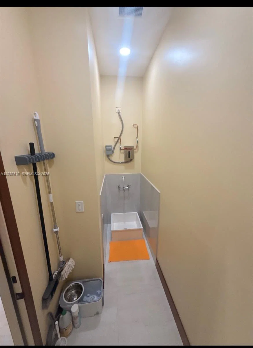 Established Adult Day Care Center with High Traffic Location
