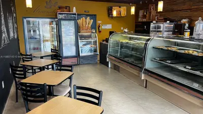 Profitable Bakery with Patented Yolk Baked Cakes