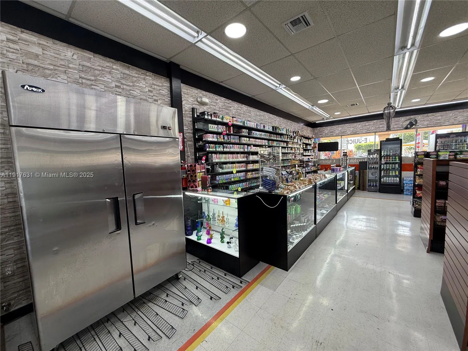 Profitable Convenience Store with High Foot Traffic