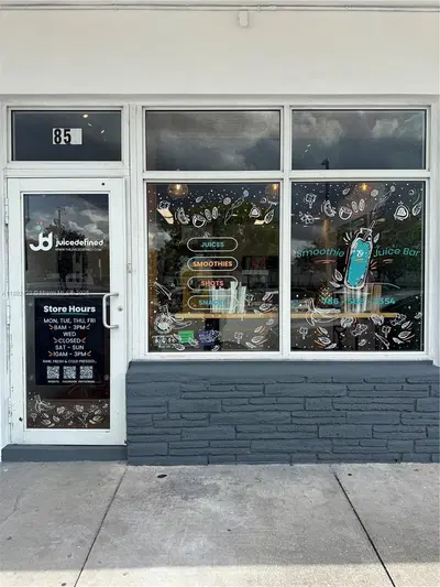 Thriving Juice Bar with Turnkey Operations