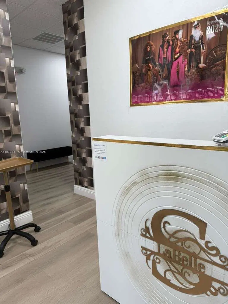 Profitable Barber Shop with Diverse Beauty Services