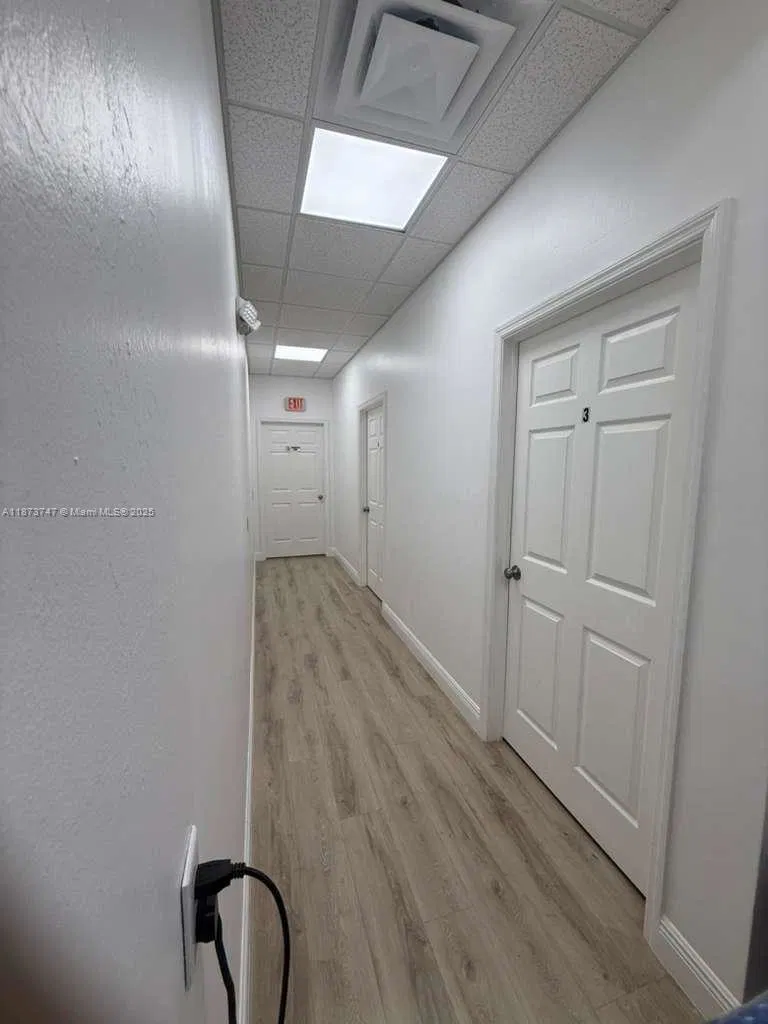 Profitable Barber Shop with Diverse Beauty Services