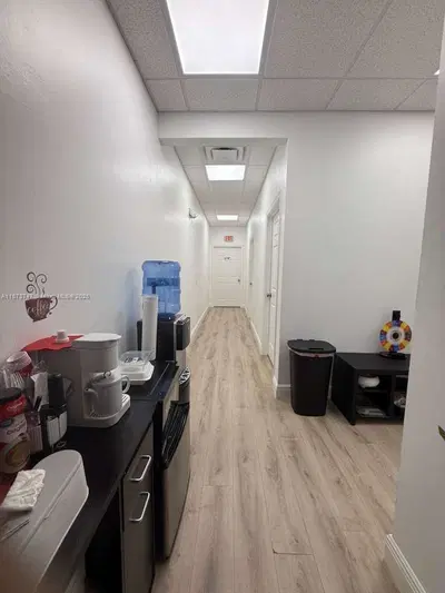 Profitable Barber Shop with Diverse Beauty Services