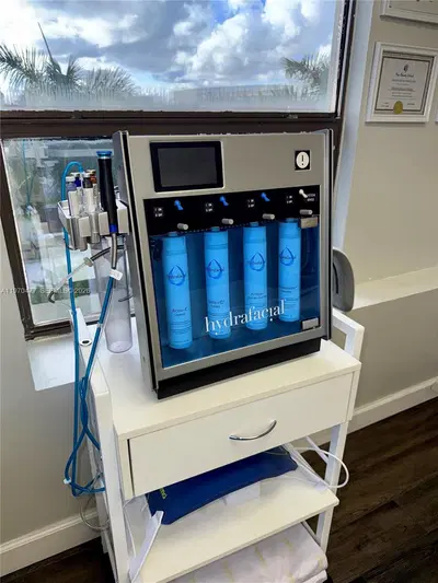 Profitable Beauty Salon with Diverse Revenue Streams