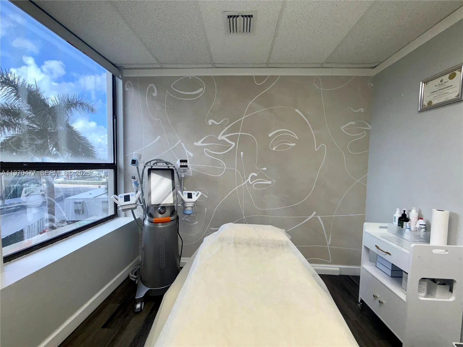 Profitable Beauty Salon with Diverse Revenue Streams