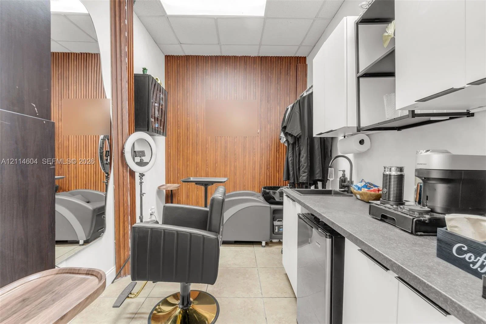 Complete Nail Salon Equipment Package with Rented Suites
