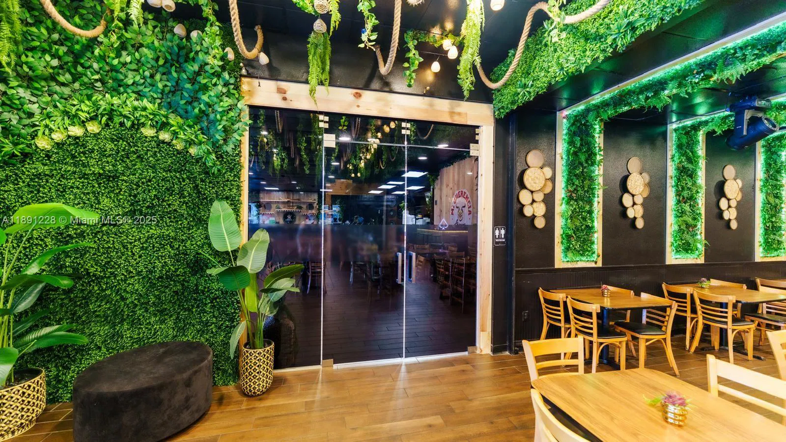 Profitable Steakhouse with Prime Disney Area Location