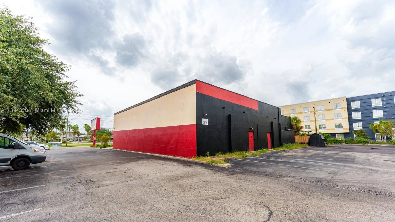 Profitable Steakhouse with Prime Disney Area Location