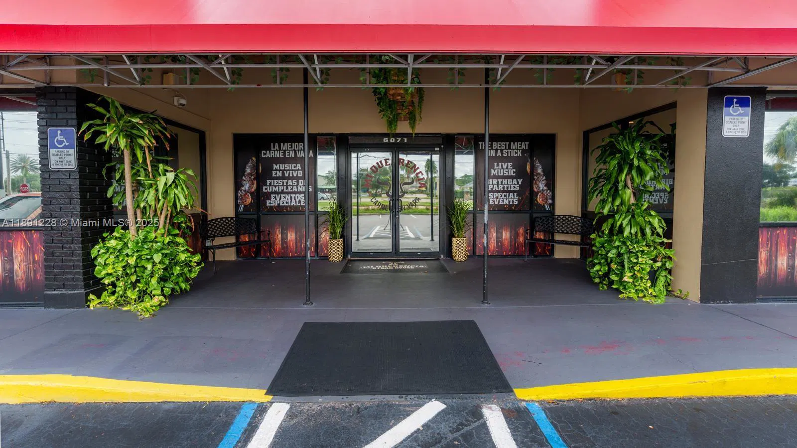 Profitable Steakhouse with Prime Disney Area Location