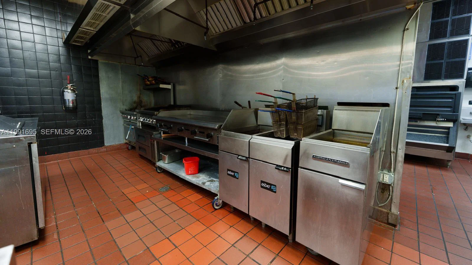 Complete Steakhouse Restaurant Equipment and Fixtures