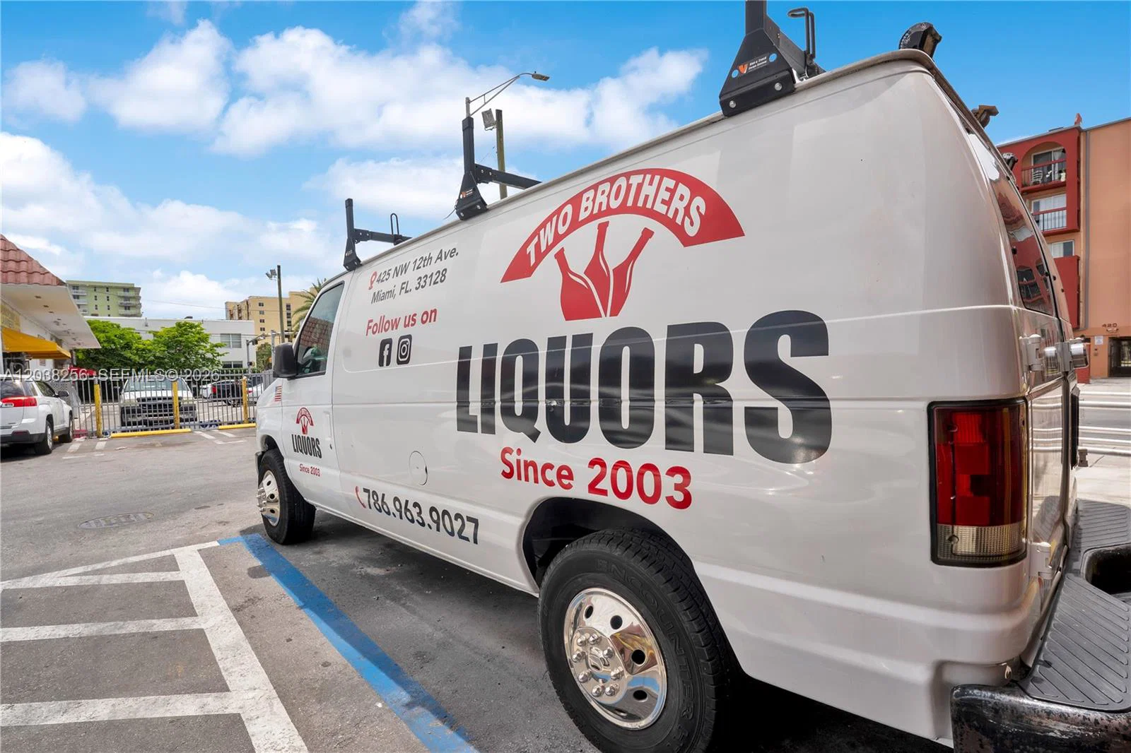 Established Liquor Store with Loyal Customer Base