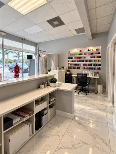 Established Dry Cleaning Service with Proven Revenue History