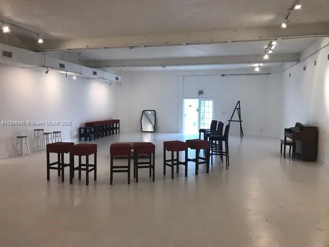 Premier Art Gallery Space with All Inclusive Rental