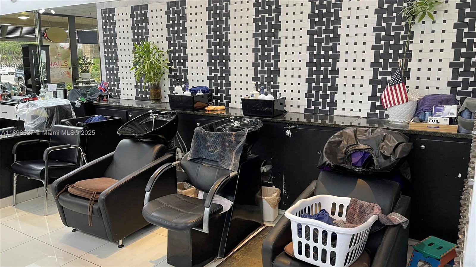 Thriving Hair and Nail Salon with Excellent Growth Potential