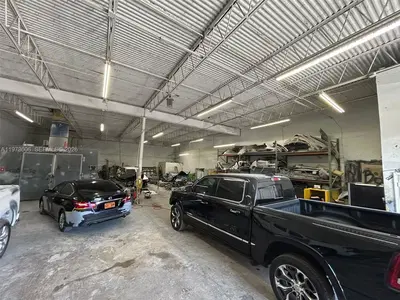 Complete Auto Body Shop Equipment Package with Key Assets