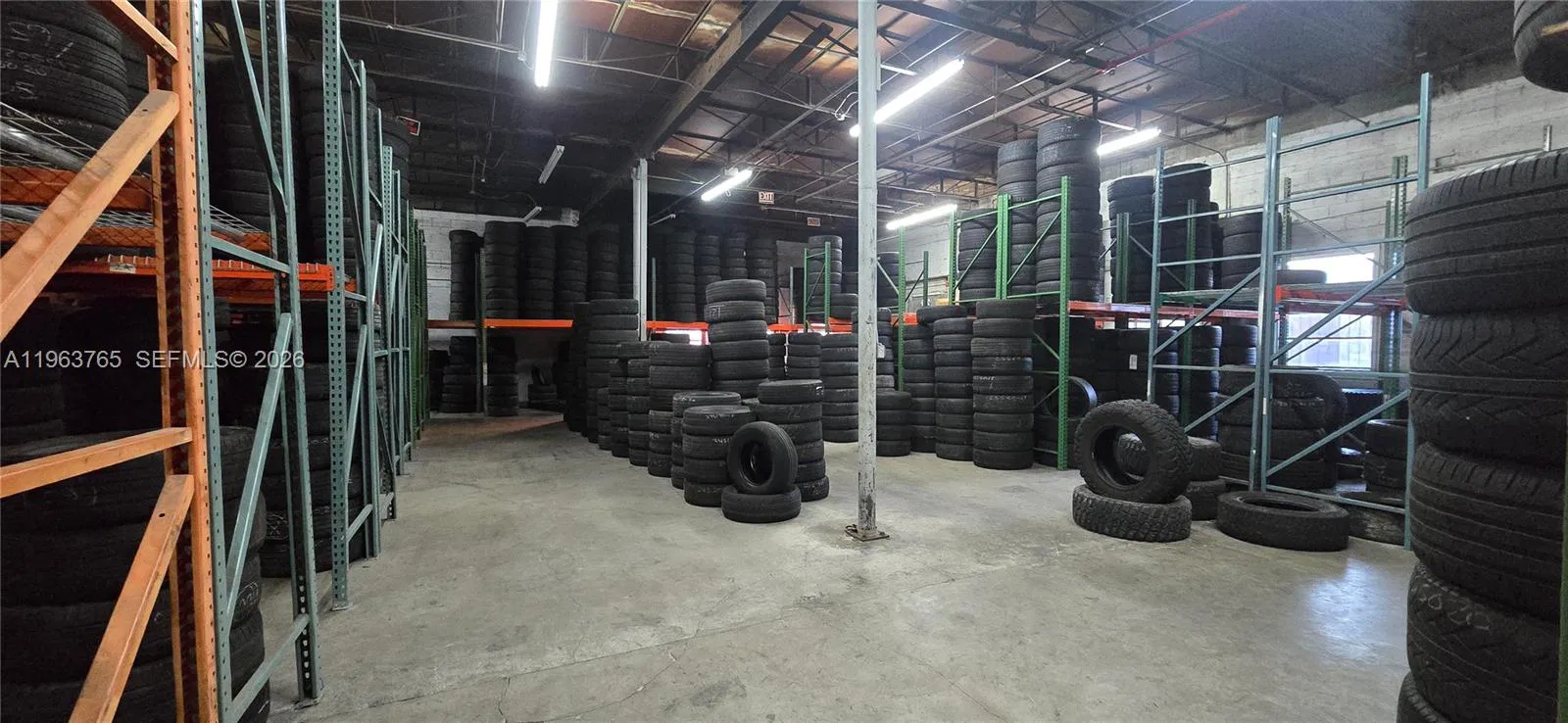 Profitable Wholesale Tire Distributor with Turnkey Operations