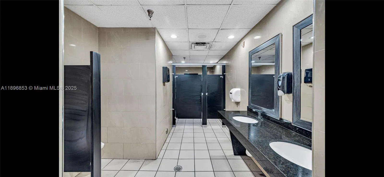 Established Latin Restaurant with Strong Cash Flow