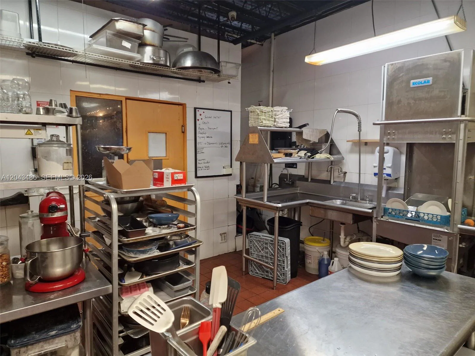 Turnkey Bakery Cafe with Loyal Customer Base