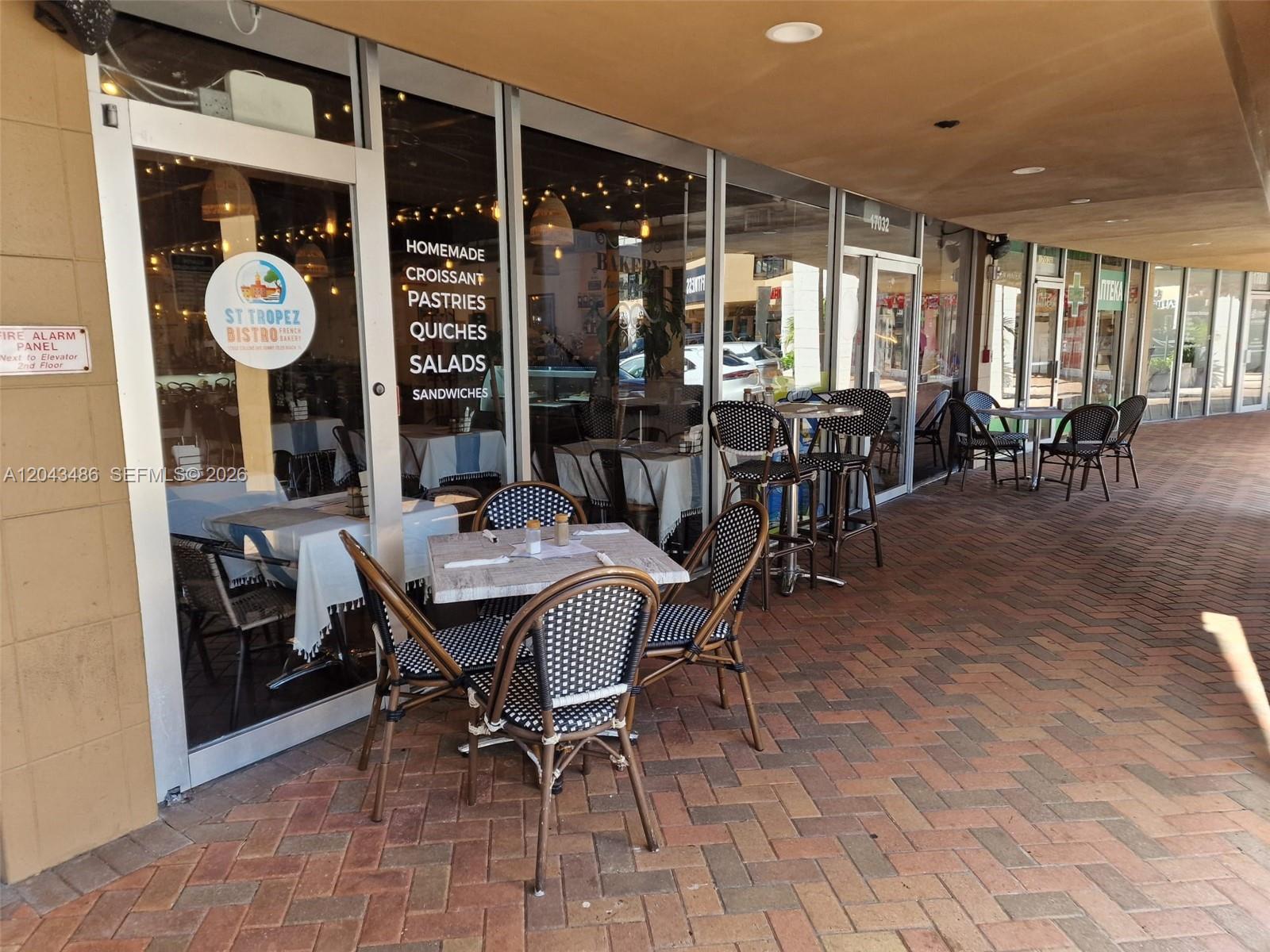 Turnkey Bakery Cafe with Loyal Customer Base