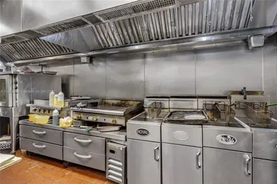 Established Latin Restaurant with a 20 Year Legacy