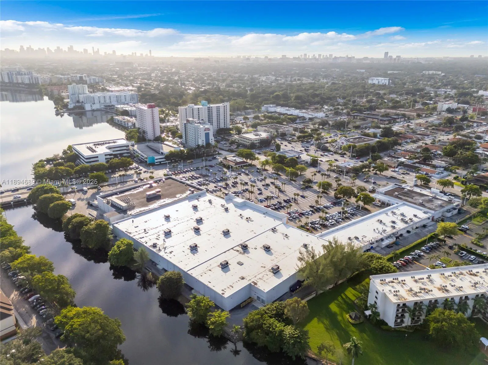 Established Latin Restaurant with a 20 Year Legacy