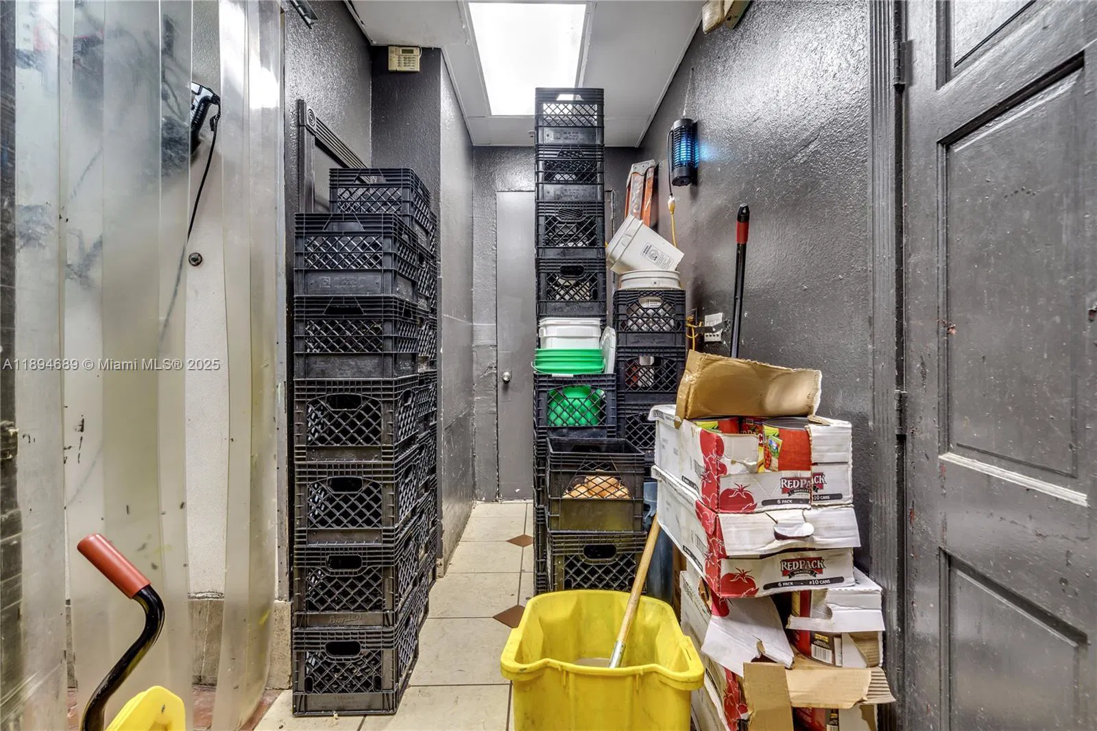 Established Latin Restaurant with a 20 Year Legacy