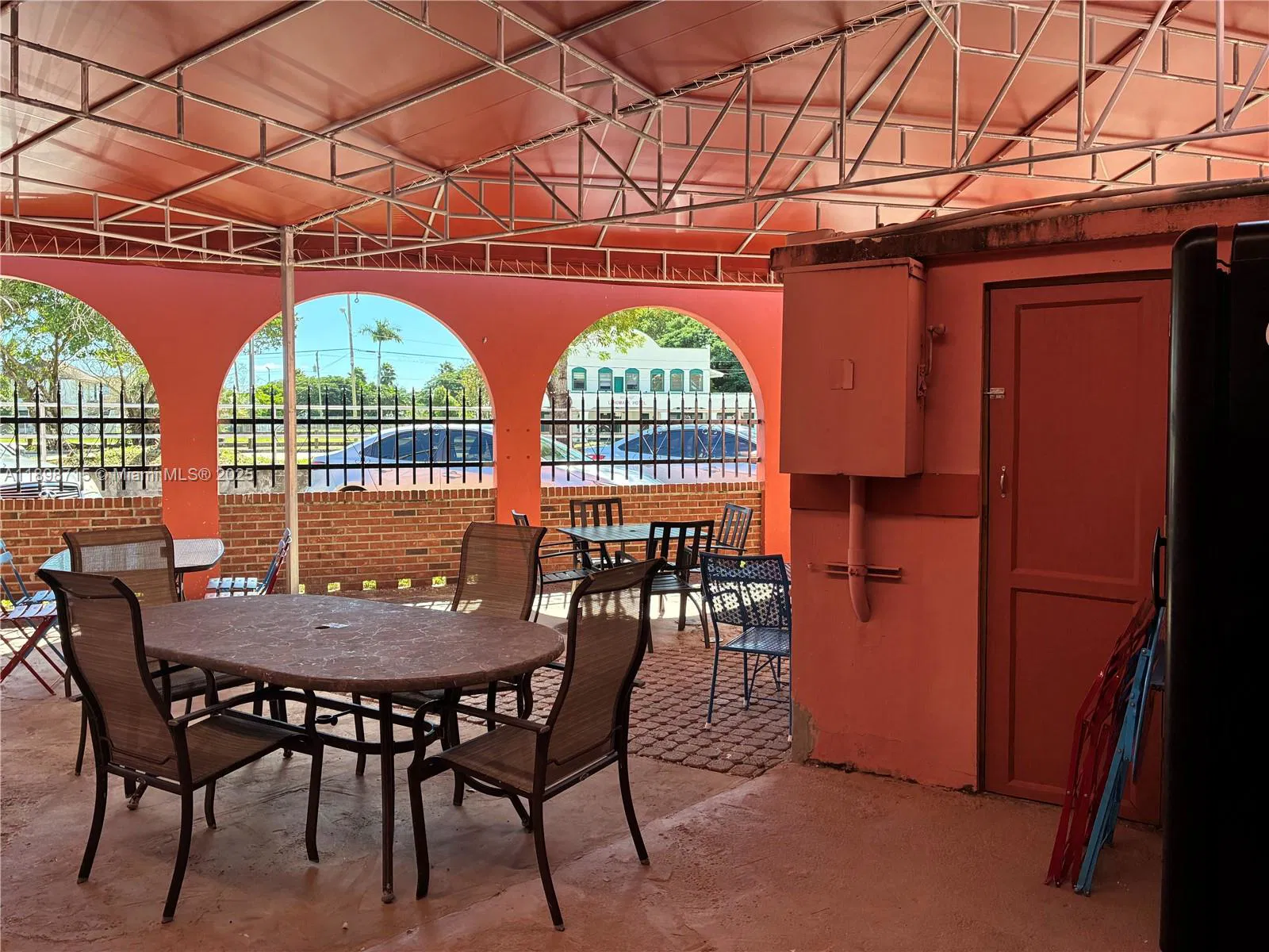 Turnkey Hair Salon in a Landmark Downtown Location