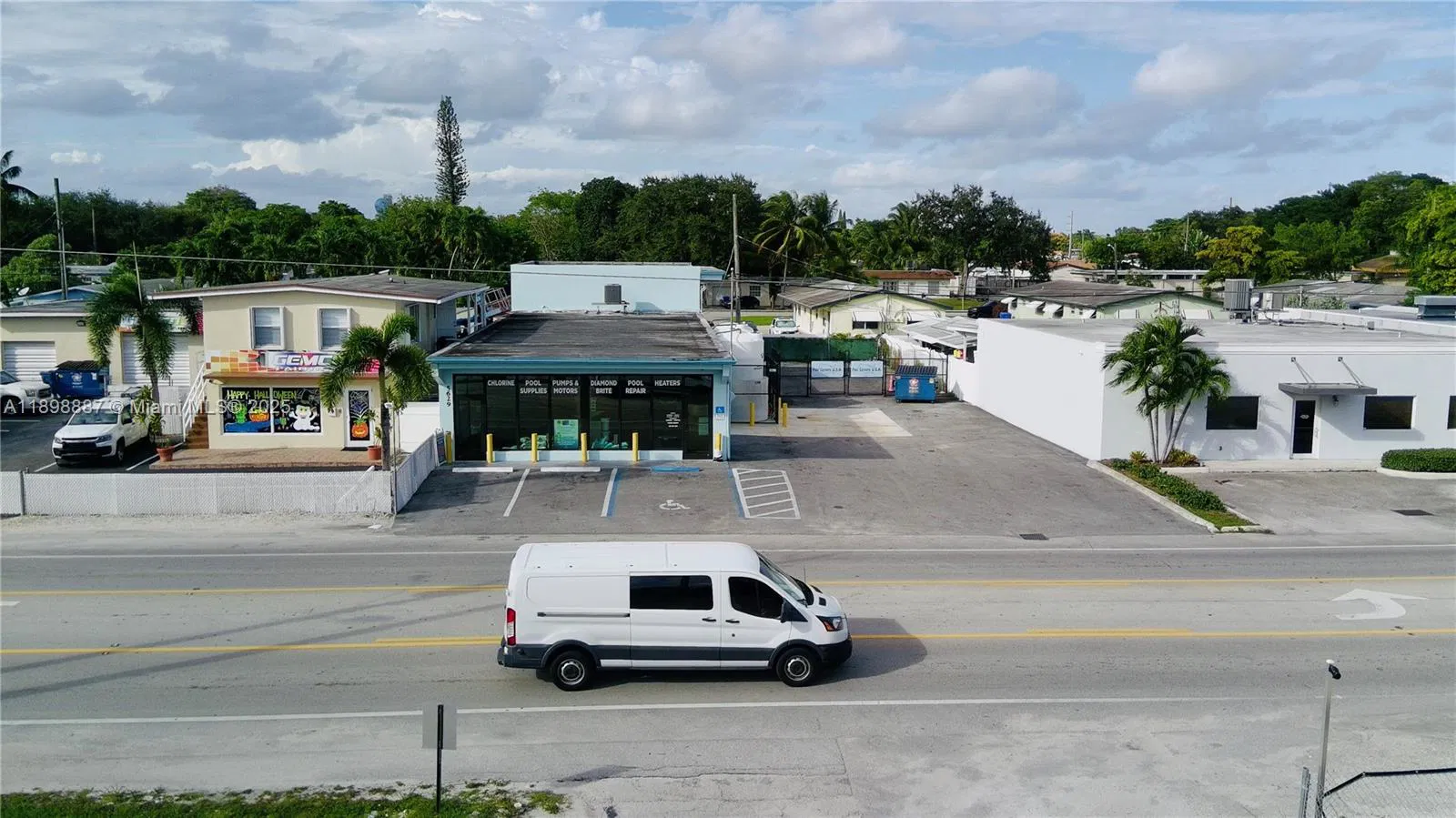 Established Pool Service and Repair with Recurring Clientele