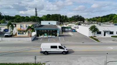 Established Pool Service and Repair with Recurring Clientele