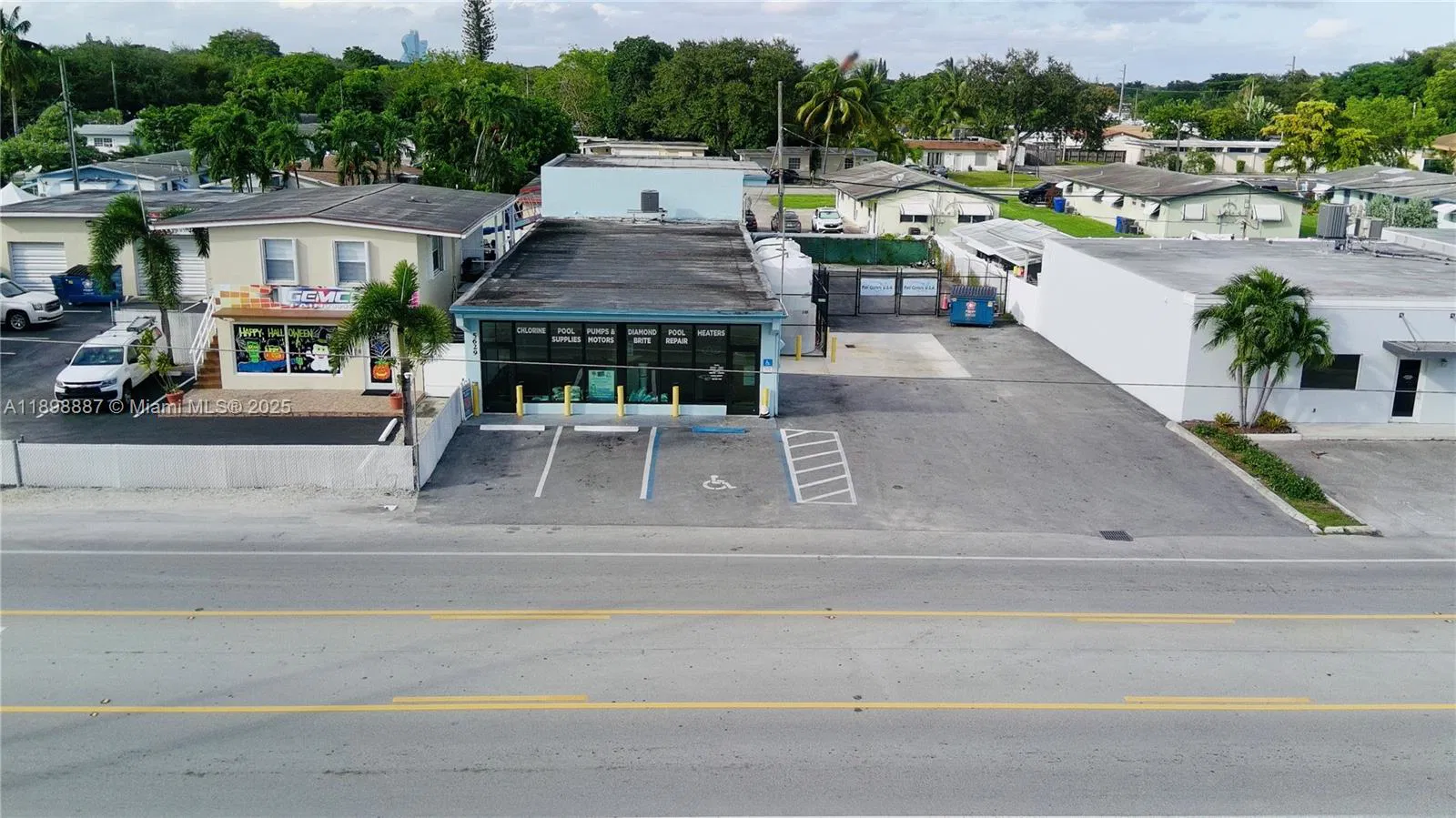 Established Pool Service and Repair with Recurring Clientele