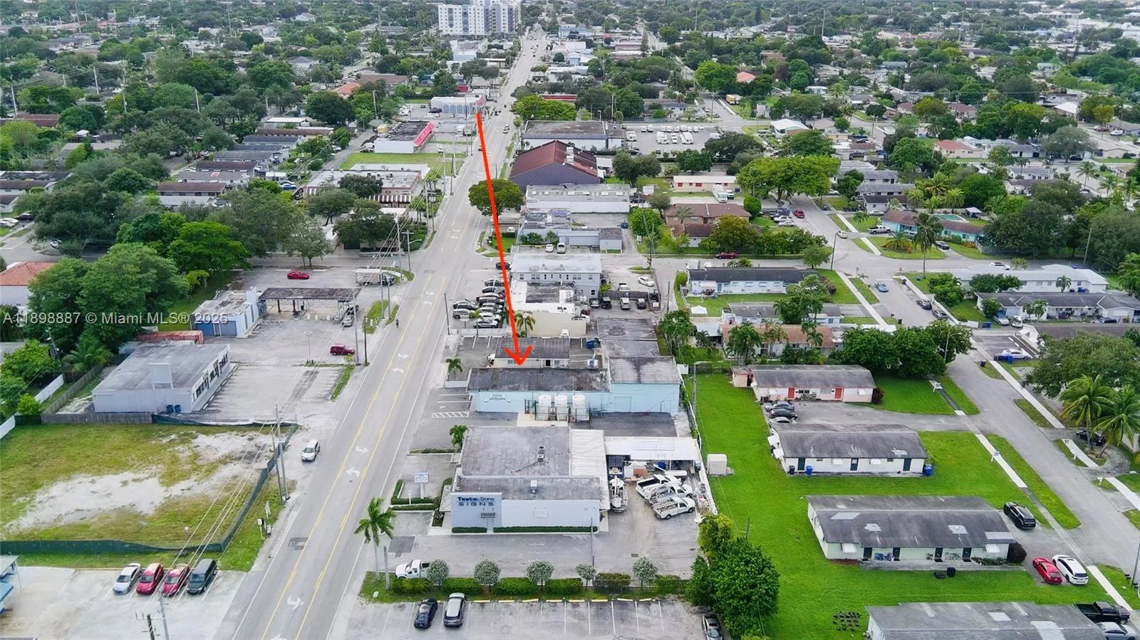 Established Pool Service and Repair with Recurring Clientele