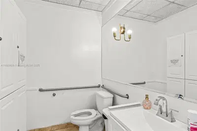 Thriving Orthopedic and Spine Surgical Center with Established Patient Base