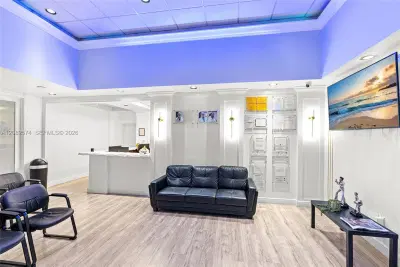 Premier Ambulatory Surgical Center with Strong Referral Network