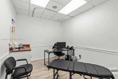 Premier Ambulatory Surgical Center with Strong Referral Network