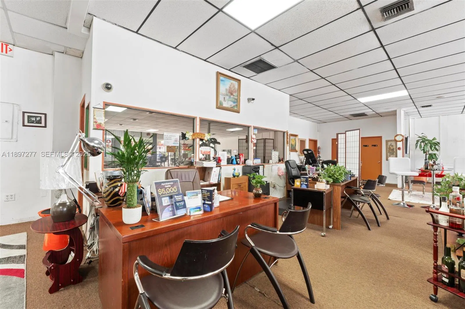 Established Furniture Store with Immediate Cash Flow