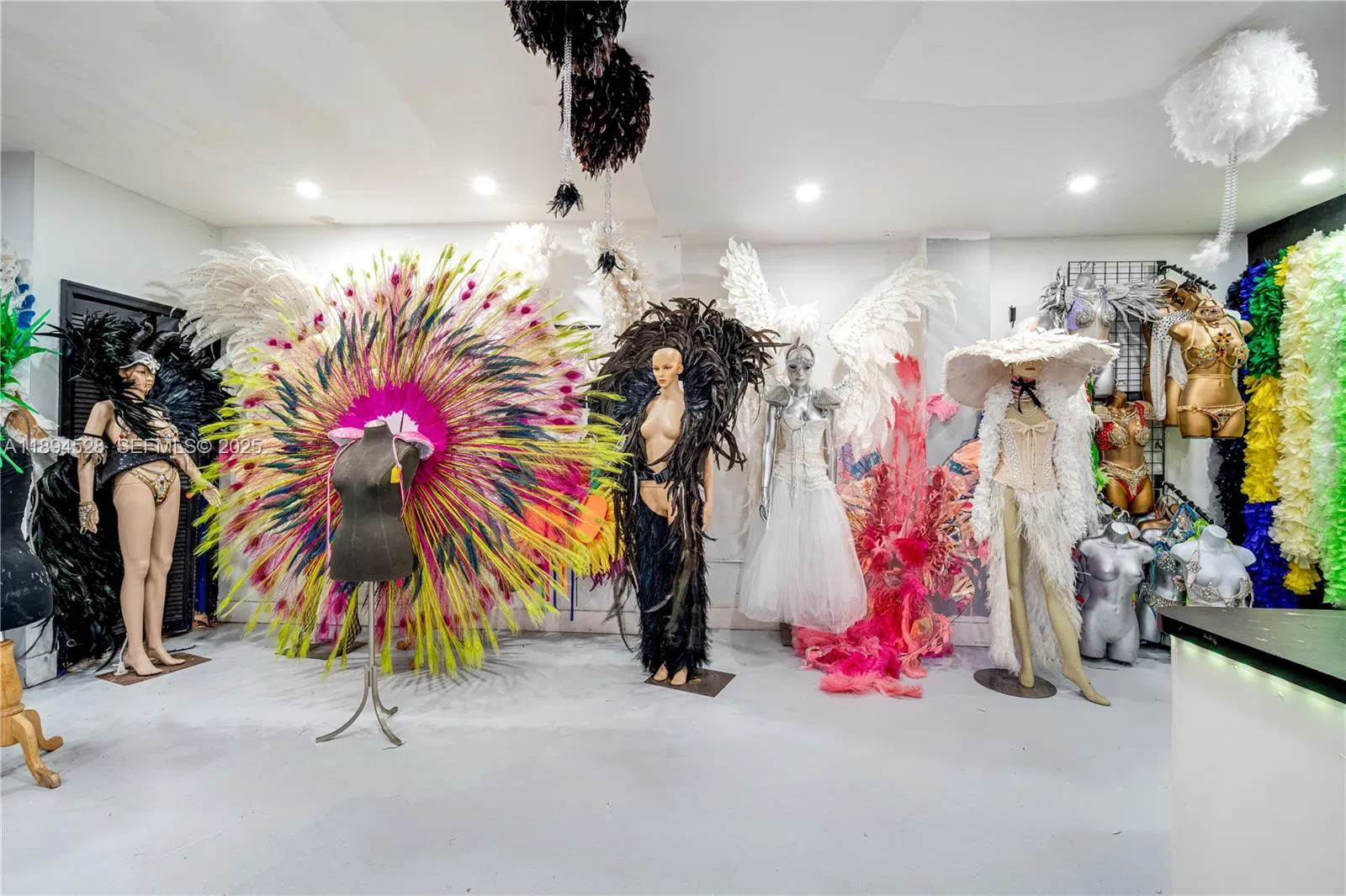 Niche Clothing and Fabric Manufacturer with Relocatable Operations