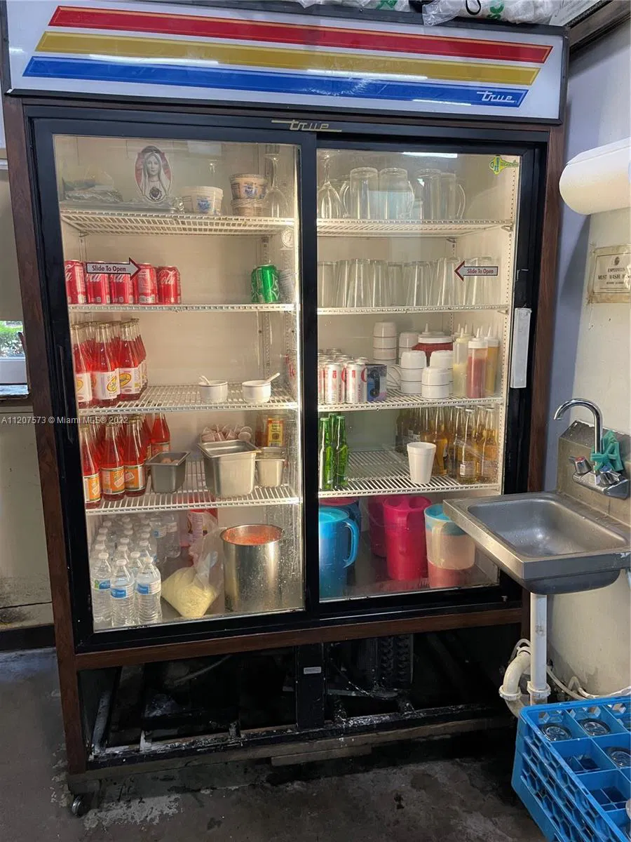 Established Doral Restaurant with Loyal Customer Base