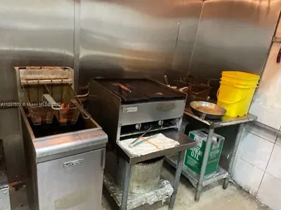 Established Doral Restaurant with Loyal Customer Base