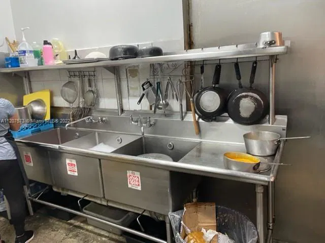 Established Doral Restaurant with Loyal Customer Base