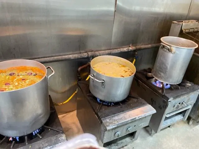 Established Doral Restaurant with Loyal Customer Base