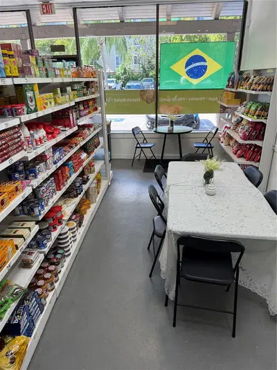 Turnkey Brazilian Cafe and Store with Prime Location