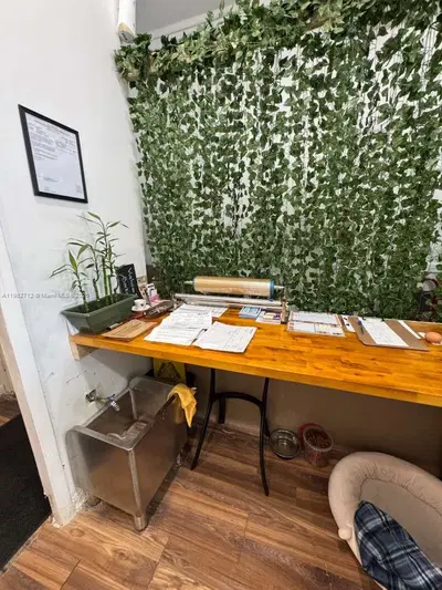 Thriving Organic Grocery Store with Loyal Clientele