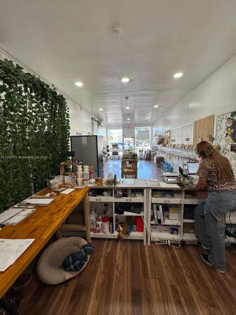 Thriving Organic Grocery Store with Loyal Clientele