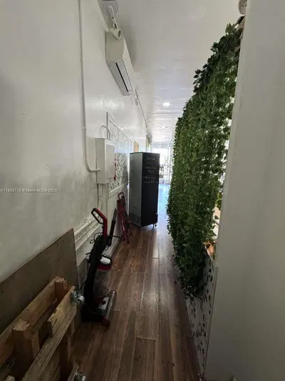 Thriving Organic Grocery Store with Loyal Clientele