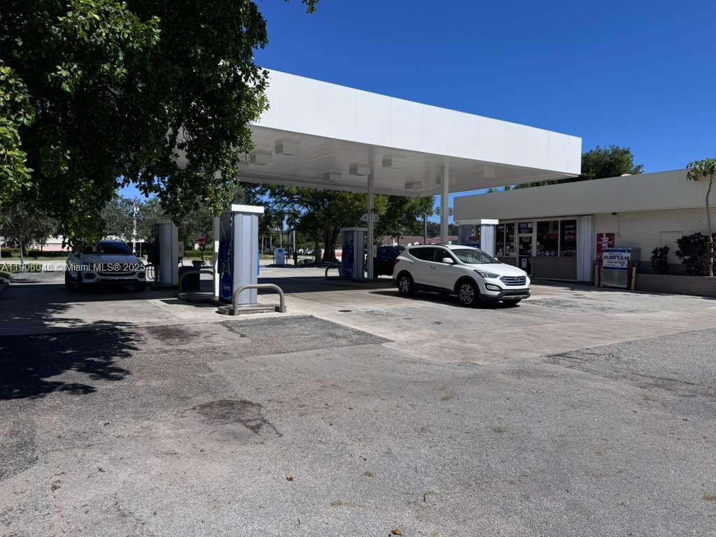 Profitable Gas Station with Strong Fuel and Lottery Sales