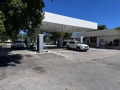 Profitable Gas Station with Strong Fuel and Lottery Sales