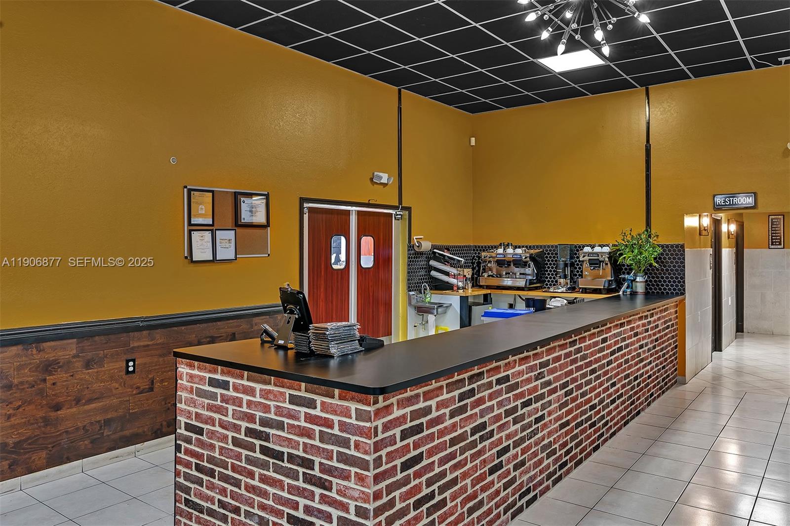 Brand New Restaurant with Event Venue and Liquor License