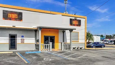 Brand New Restaurant with Event Venue and Liquor License