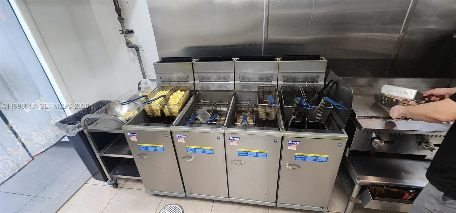 Complete Fried Chicken Restaurant Equipment Package